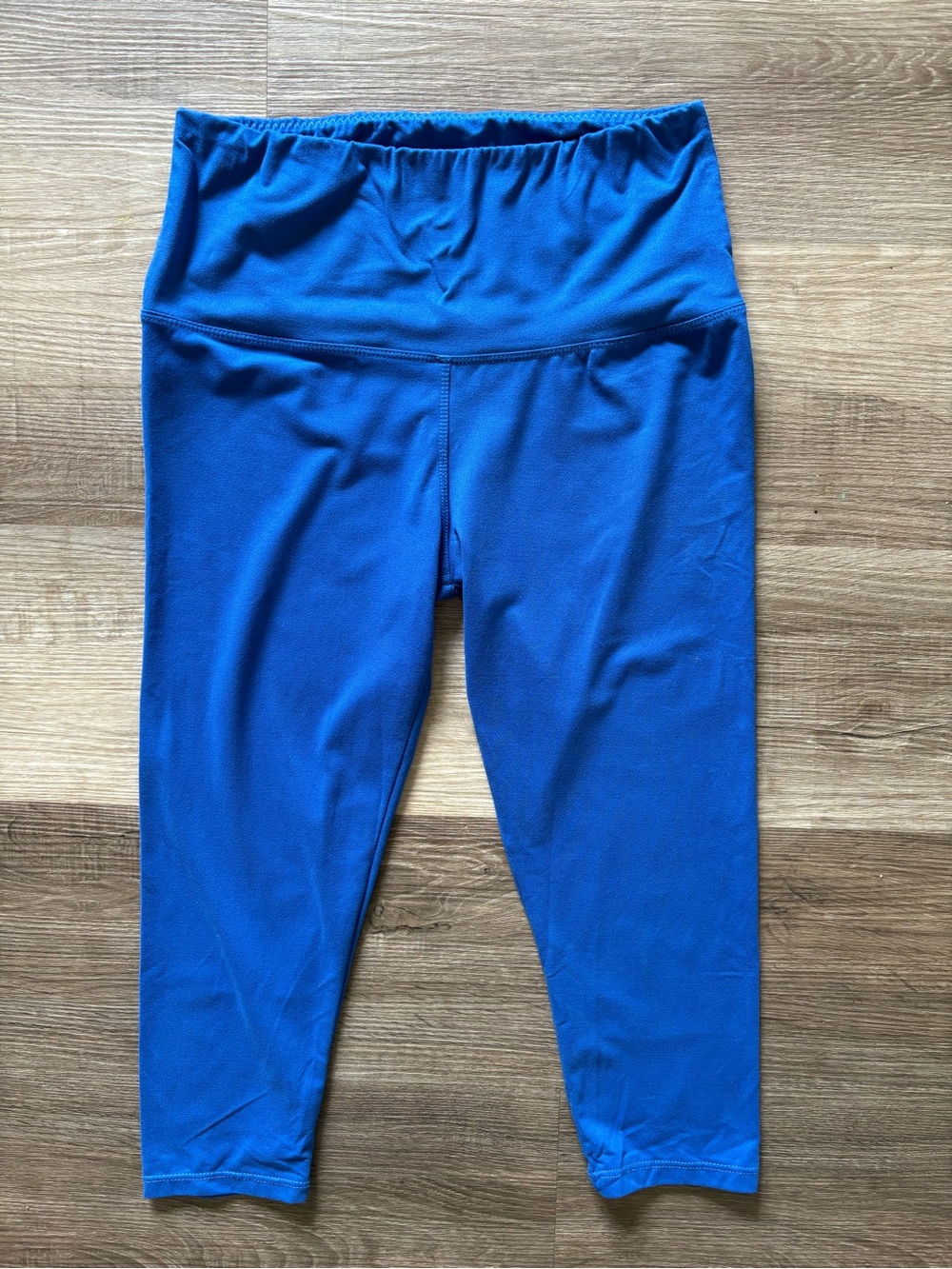 New Mix Royal Blue Capri Leggings One Size OS Buttery Soft Yoga Athleisure